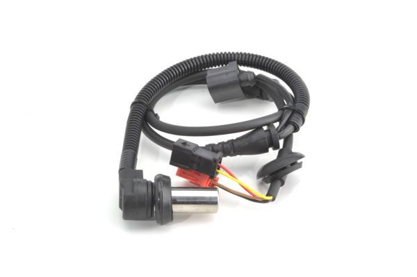 BOSCH 0986594002 Wheel Speed Sensor Front Fits Audi A4 Skoda Superb VW Passat