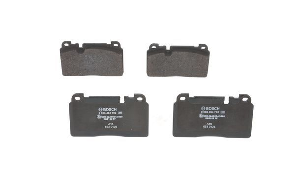 BOSCH 0986494702 Brake Pad Set For Disc Brake Front 15.6mm Thickness For Audi Q5