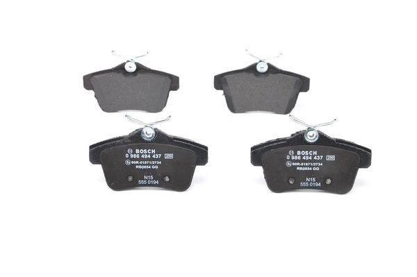 BOSCH 0986494437 Brake Pad Set For Disc Brake Rear Fits Citroën DS Peugeot