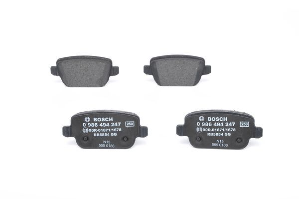 BOSCH 0986494247 Brake Pad Set For Disc Brake Rear Fits Ford Land Rover Volvo