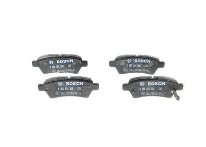 BOSCH 0986494369 Brake Pad Set For Disc Brake Rear Fits Nissan Pathfinder