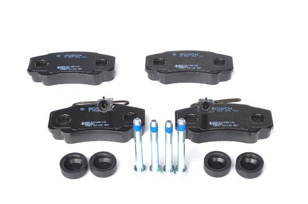 BOSCH 0986494391 Brake Pads Rear 20mm Thickness For Nissan Cabstar NT400 Cabstar