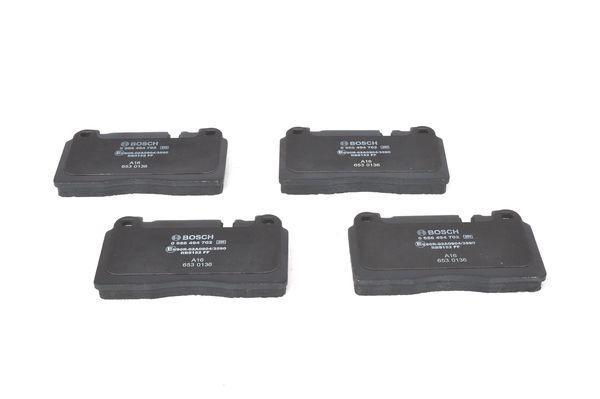 BOSCH 0986494702 Brake Pad Set For Disc Brake Front 15.6mm Thickness For Audi Q5