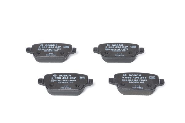 BOSCH 0986494247 Brake Pad Set For Disc Brake Rear Fits Ford Land Rover Volvo