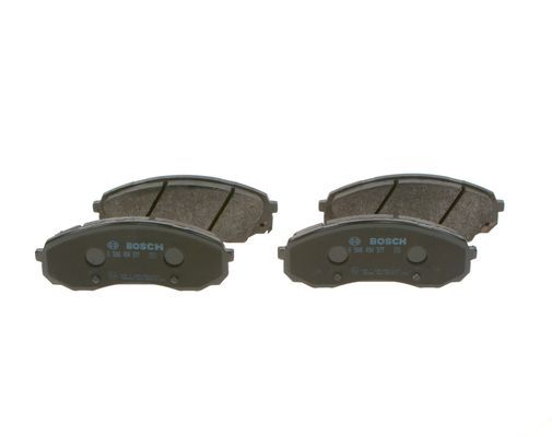 BOSCH 0986494377 Brake Pad Set For Disc Brake Front Fits iLoad Kia Sedona