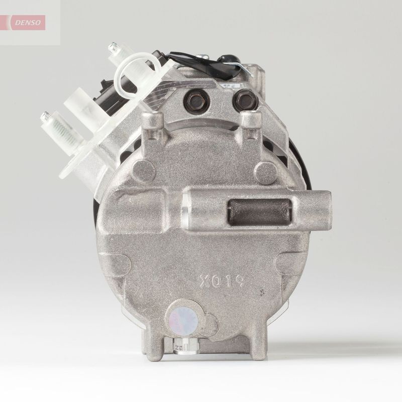 Air Conditioning Compressor Fits Chrysler 300C Jeep Commander DENSO DCP06020