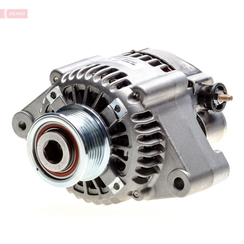 Alternator 14V Fits Toyota HiAce HiAce / Commuter Hilux Vigo DENSO DAN1347