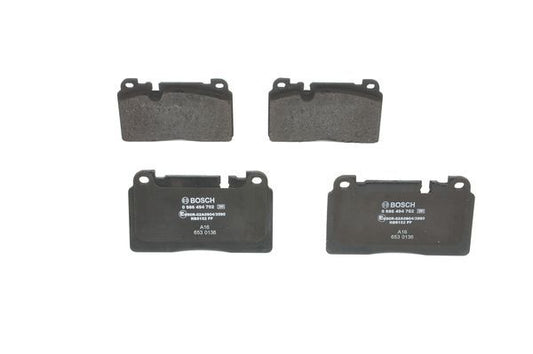 BOSCH 0986494702 Brake Pad Set For Disc Brake Front 15.6mm Thickness For Audi Q5