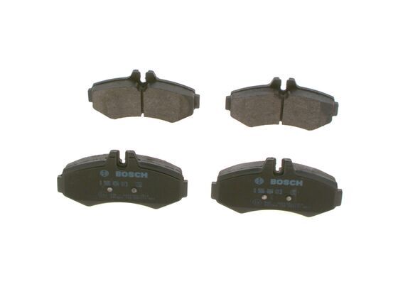 BOSCH 0986494013 Disc Brake Pad Set Front Fits Mercedes-Benz V-Class Vito