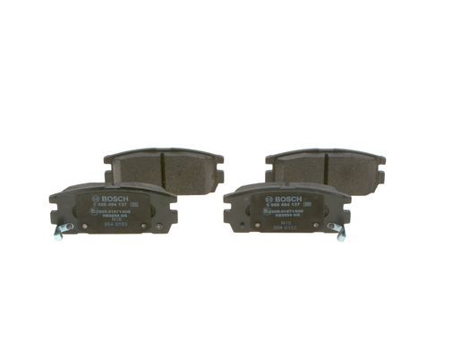 BOSCH 0986494137 Disc Brake Pad Set Rear Low-Metallic Fits Hyundai Terracan