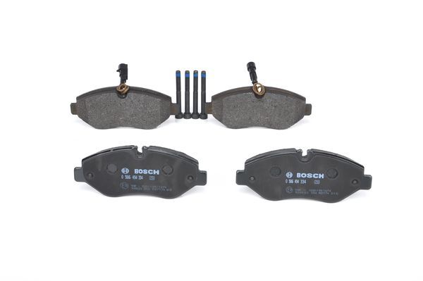 BOSCH 0986494334 Disc Brake Pad Set Front Fits Nissan Cabstar NT400 Cabstar