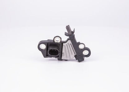 BOSCH 1986AE0102 Alternator Regulator Replacement Fits VOLVO RENAULT TRUCKS
