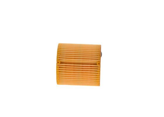 Bosch 1 457 429 762 Oil Filter Fits Volvo