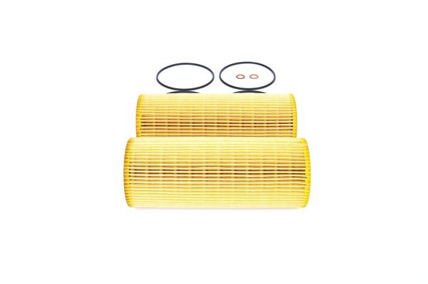 BOSCH 1457429732 Oil Filter Fits KÄSSBOHRER MERCEDES-BENZ RENAULT SETRA