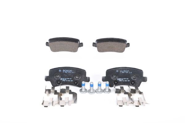 BOSCH 0986494213 Brake Pad Set For Disc Brake Rear Fits Ford Land Rover Volvo