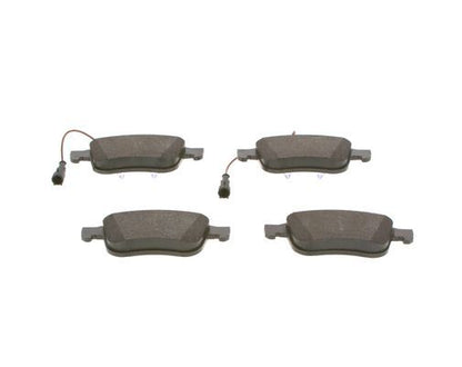 BOSCH 0986494465 Disc Brake Pad Set Front Low-Metallic Fits Alfa Romeo Giulietta