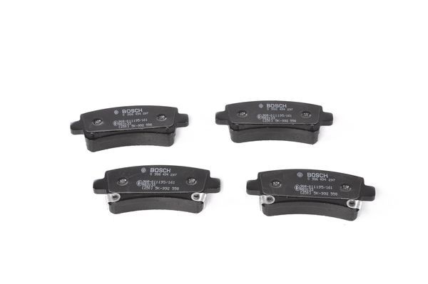 BOSCH 0986494297 Disc Brake Pad Set Rear Fits Chevrolet Opel Saab Vauxhall