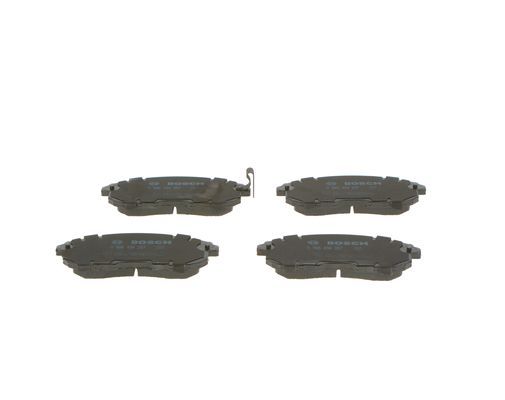 BOSCH 0986494337 Brake Pad Set Front Low-Metallic Fits Nissan Tiida Suzuki SX4