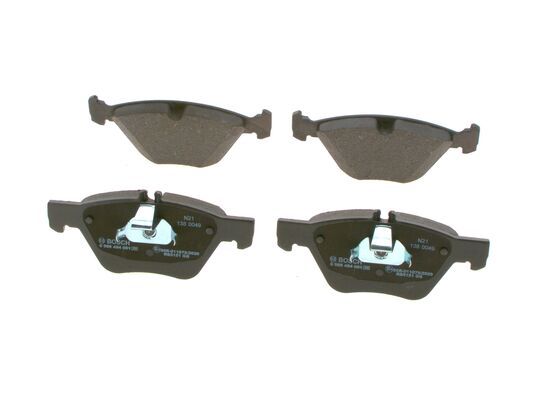 BOSCH 0986494001 Brake Pad Set Front Low-Metallic Fits Chrysler Mercedes-Benz