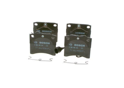 BOSCH 0986494041 Disc Brake Pad Set Front Fits VW Transporter / Caravelle