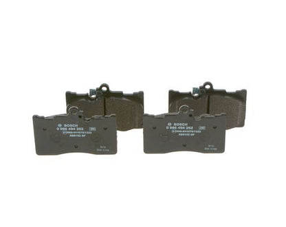 BOSCH 0986494252 Disc Brake Pad Set Front Low-Metallic Fits Lexus GS IS C RC