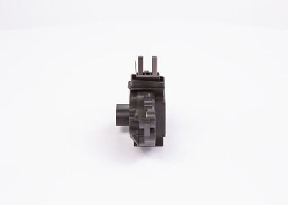 Alternator Regulator Service Replacement Maintenance Car Auto BOSCH 1986AE0131