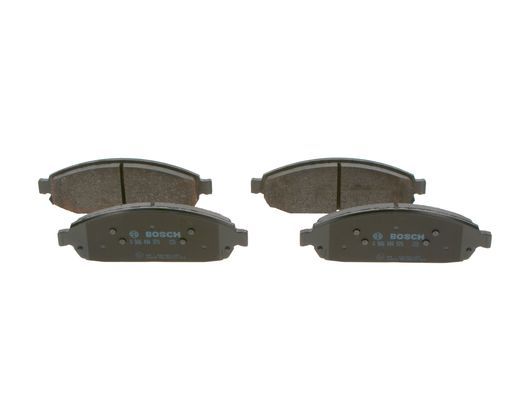 BOSCH 0986494370 Disc Brake Pad Set Front Fits Jeep Commander Grand Cherokee